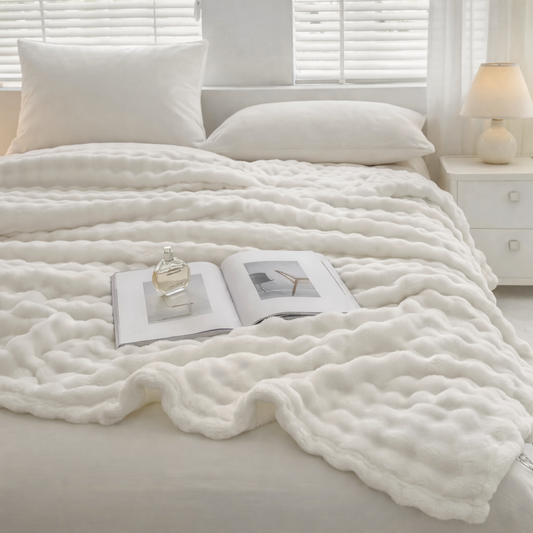 リュクスファーブランケット　Luxe Fur Blanket　【VELLRINA】