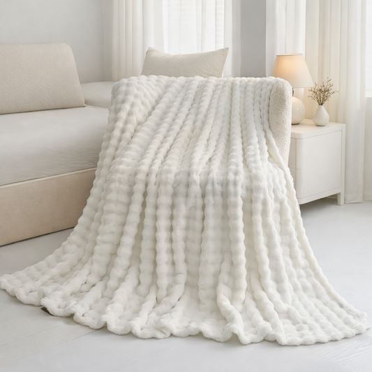 リュクスファーブランケット　Luxe Fur Blanket　【VELLRINA】